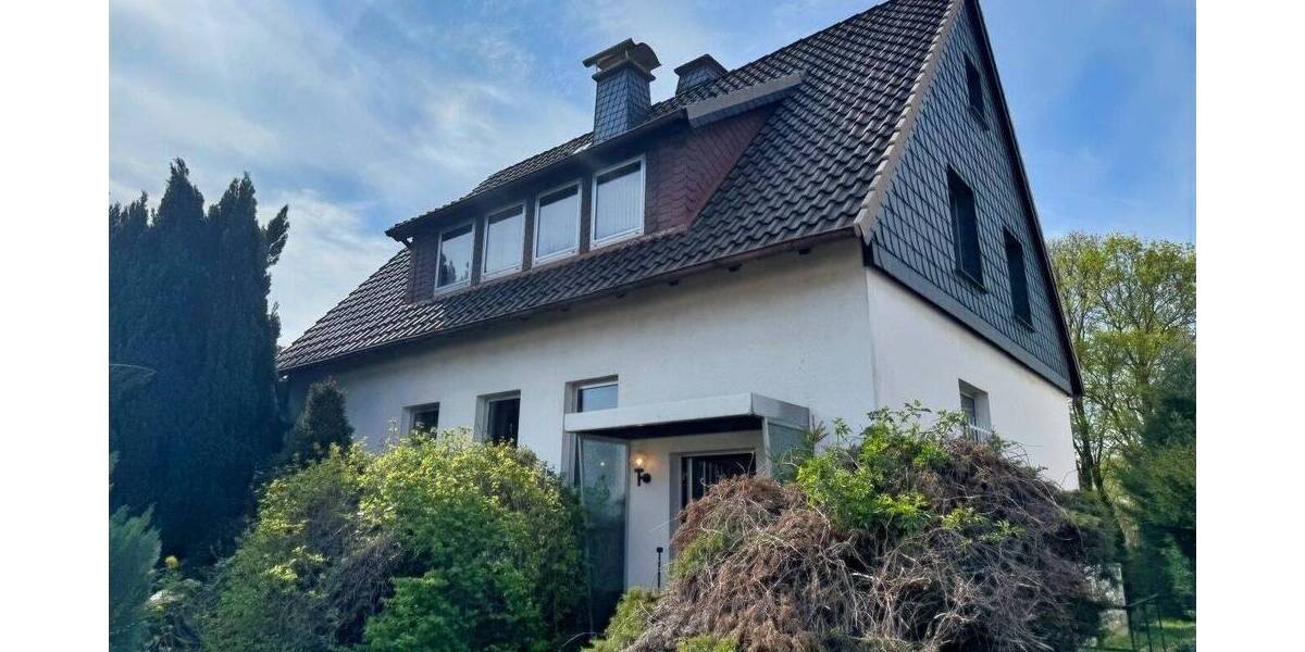 Einfamilienhaus Hessisch Oldendorf - 7 Zimmer, 158 m&sup2;, 149.000&euro; | Angebot:26806483