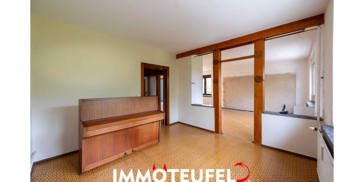 Einfamilienhaus Burgstädt - 8 Zimmer, 152 m&sup2;, 179.000&euro; | Angebot:26740335