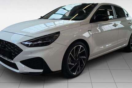 Hyundai i30 8.271 km 26.480 &euro; Jork/Königreich 21635