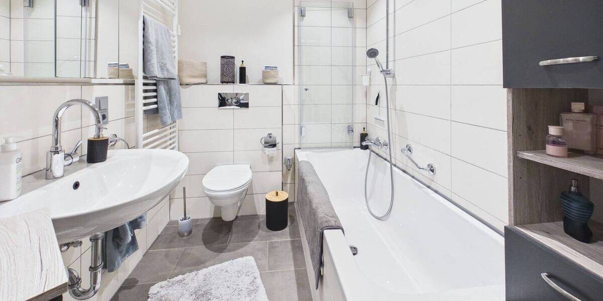 Etagenwohnung Finnentrop Bamenohl - 5 Zimmer, 107 m&sup2;, 149.000&euro; | Angebot:26752457