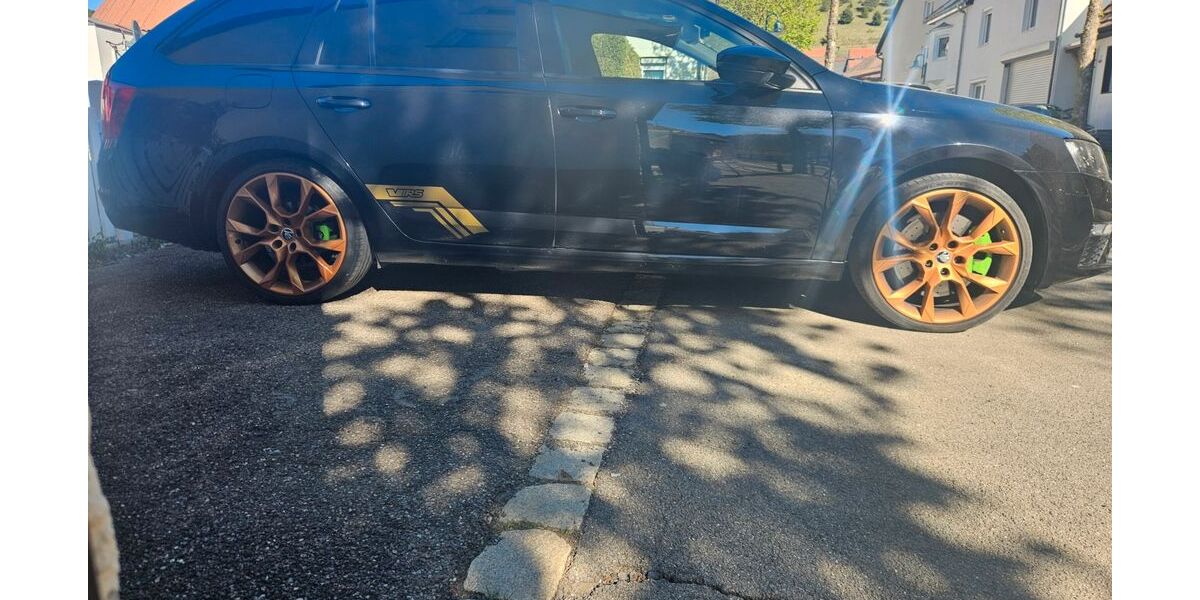 Skoda Octavia 218.100 km 9.750 &euro; Albstadt 72461
