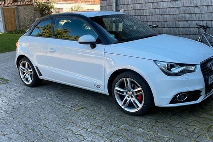 Audi A1 136.400 km 11.700 &euro; Petting 83367