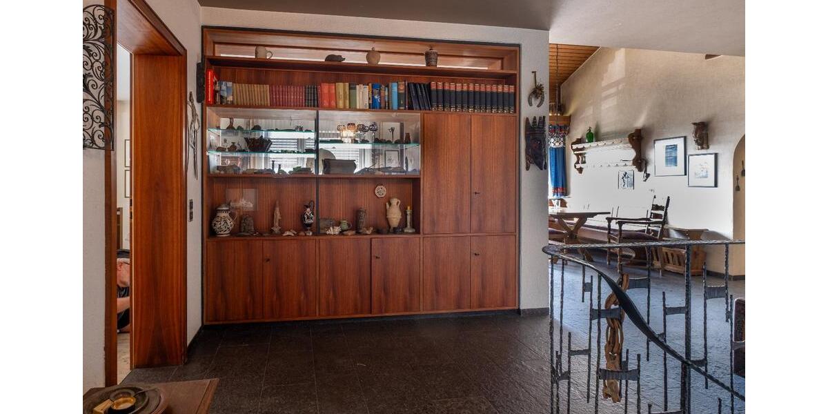 Einfamilienhaus Niefern-Öschelbronn Öschelbronn - 10 Zimmer, 459 m&sup2;, 950.000&euro; | Angebot:25352401