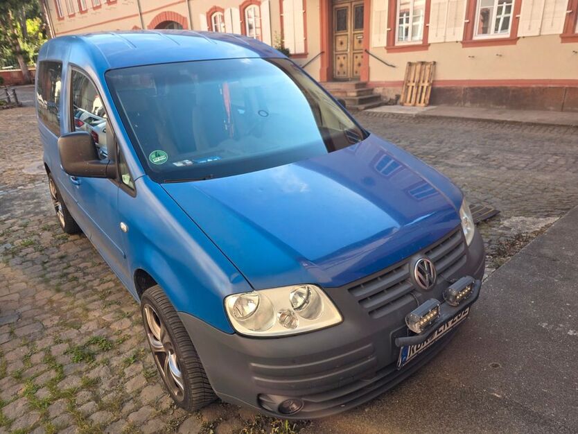 VW Caddy 215.000 km 2.500 € Winnweiler 67722