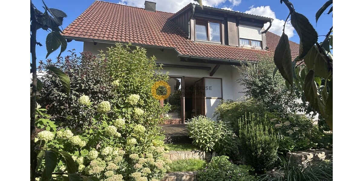Doppelhaushälfte Bj. 1991, Carport und GeräteschuppenWerkstatt, Einzug ab Sommerferien 2026 möglich - Doppelhaushälfte Neustadt an der Donau | Angebot:26935269