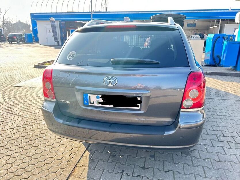 Avensis