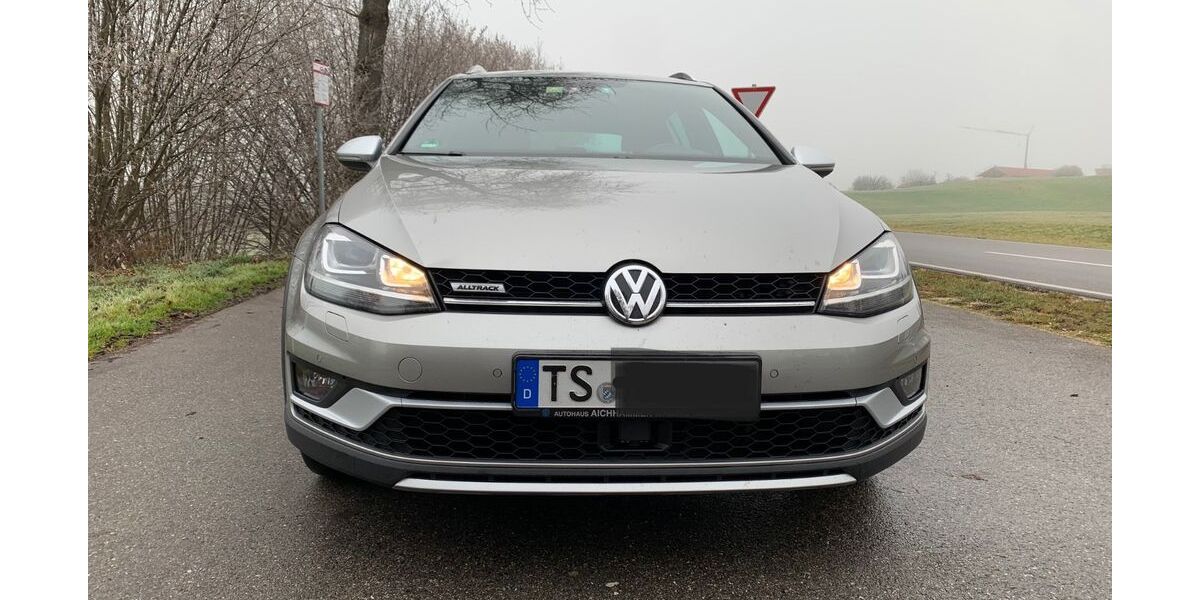 VW Golf 203.461 km 8.000 &euro; Taching am See / Tengling 83373