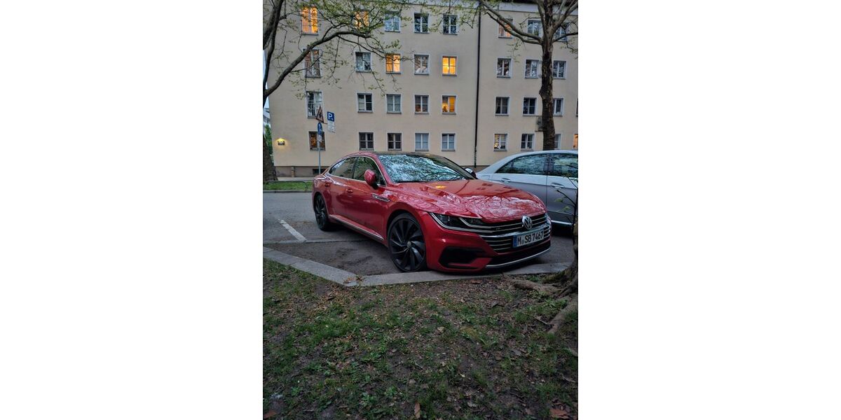 VW Arteon 111.000 km 26.500 &euro; München 80995