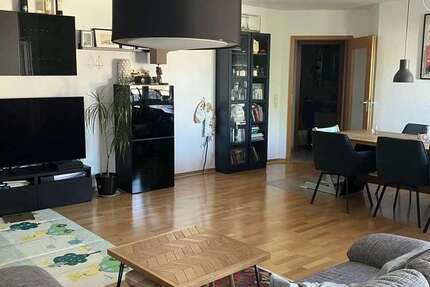 Wohnung zum Mieten in Ludwigsburg 1.240 € 90 m²