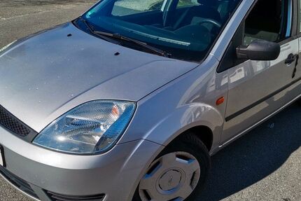 Ford Fiesta 135.160 km 1.599 € Fürth 90762
