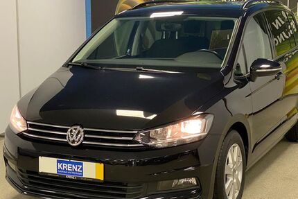 VW Touran 125.342 km 18.990 &euro; Paderborn 33100