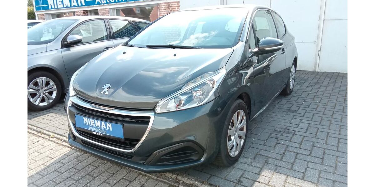 Peugeot 208 90.000 km 5.880 &euro; Emden 26721