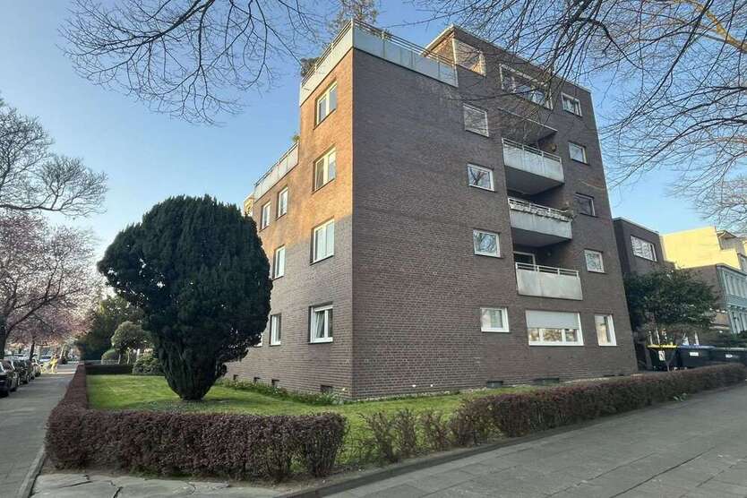 Wohnung zum Kaufen in Duisburg 310.000 € 106.05 m²