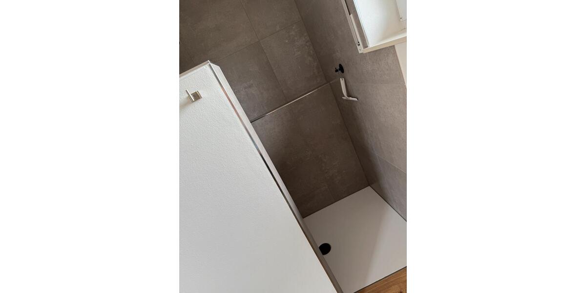 Doppelhaushälfte Hengersberg - 5.5 Zimmer, 144 m&sup2;, 1.490&euro; | Angebot:26117485