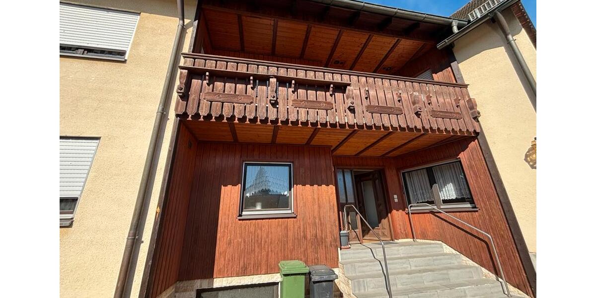 Doppelhaushälfte Hirschau - 8 Zimmer, 20 m&sup2;, 300.000&euro; | Angebot:26477756