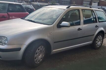 VW Golf 169.000 km 2.499 € Rastede-Wahnbek 26180