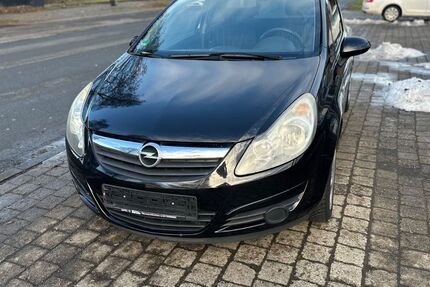 Opel Corsa 187.000 km 2.490 &euro; Celle 29221