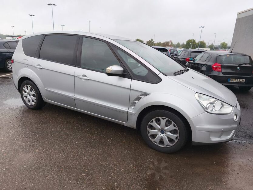 Ford S-Max 188.000 km 4.000 € köln 50735