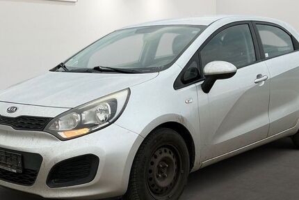 Kia Rio 158.265 km 4.199 € Brehna 06796