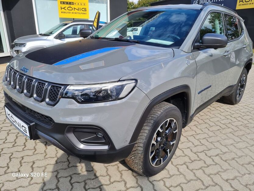 Jeep Compass 31.799 km 25.477 € Frankfurt/Oder 15234