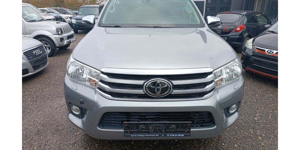 Toyota Hilux 100.000 km 28.250 &euro; Kamp-Lintfort 47475