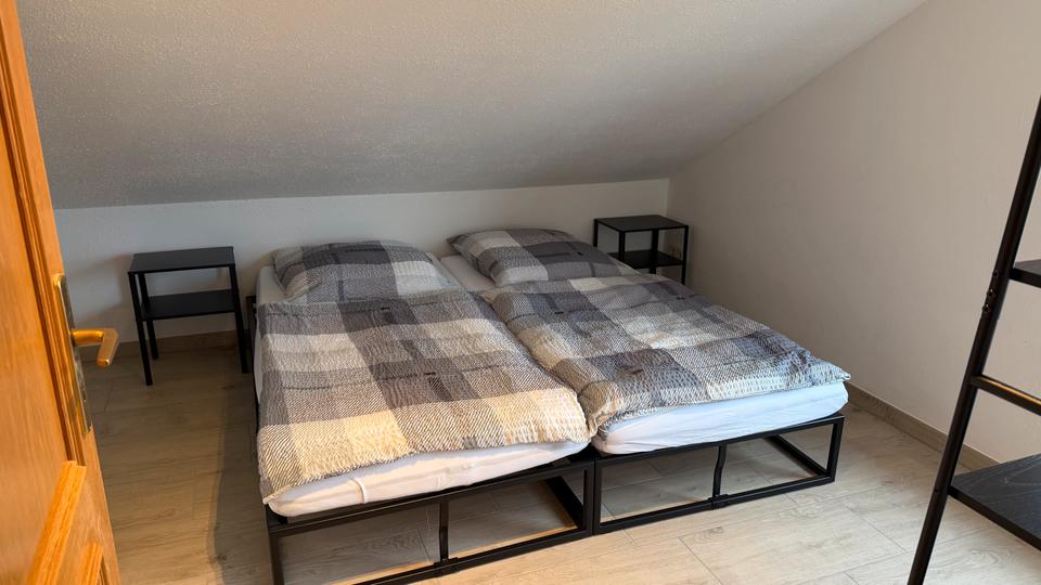 Dachgeschoßwohnung Vaterstetten Parsdorf - 2 Zimmer, 40 m&sup2;, 1.000&euro; | Angebot:25181690