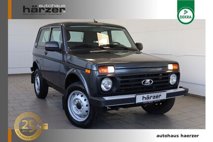 Lada Taiga 12.008 km 16.990 &euro; Schkopau 06258