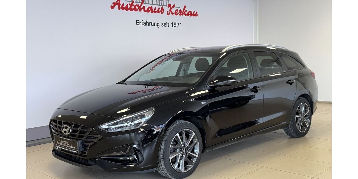 Hyundai i30 54.300 km 19.450 &euro; Delligsen 31073