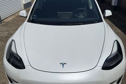 Tesla Model 3 46.400 km 27.950 &euro; Neuss 41468