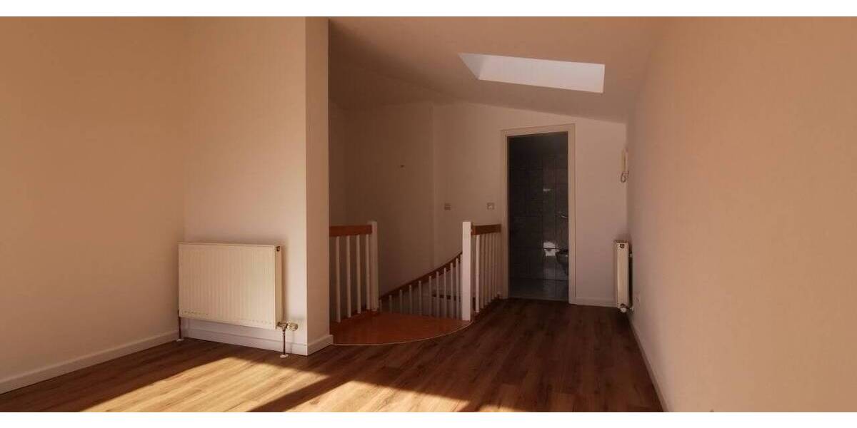 Etagenwohnung Falkensee - 3 Zimmer, 90 m&sup2;, 1.550&euro; | Angebot:25428195