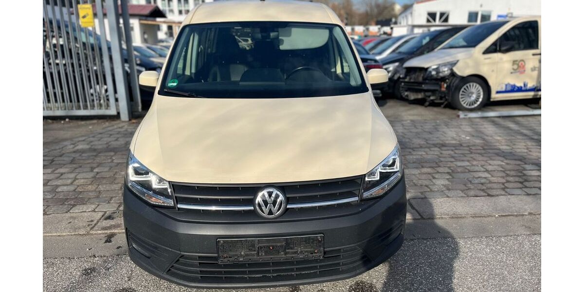 VW Caddy Maxi 347.582 km 9.900 &euro; Hamburg OT Hamm 20537