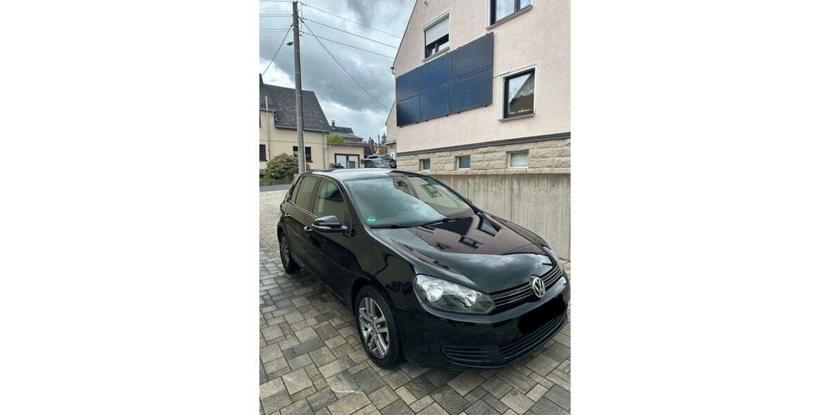 VW Golf 180.000 km 3.999 &euro; Steinberg 08237