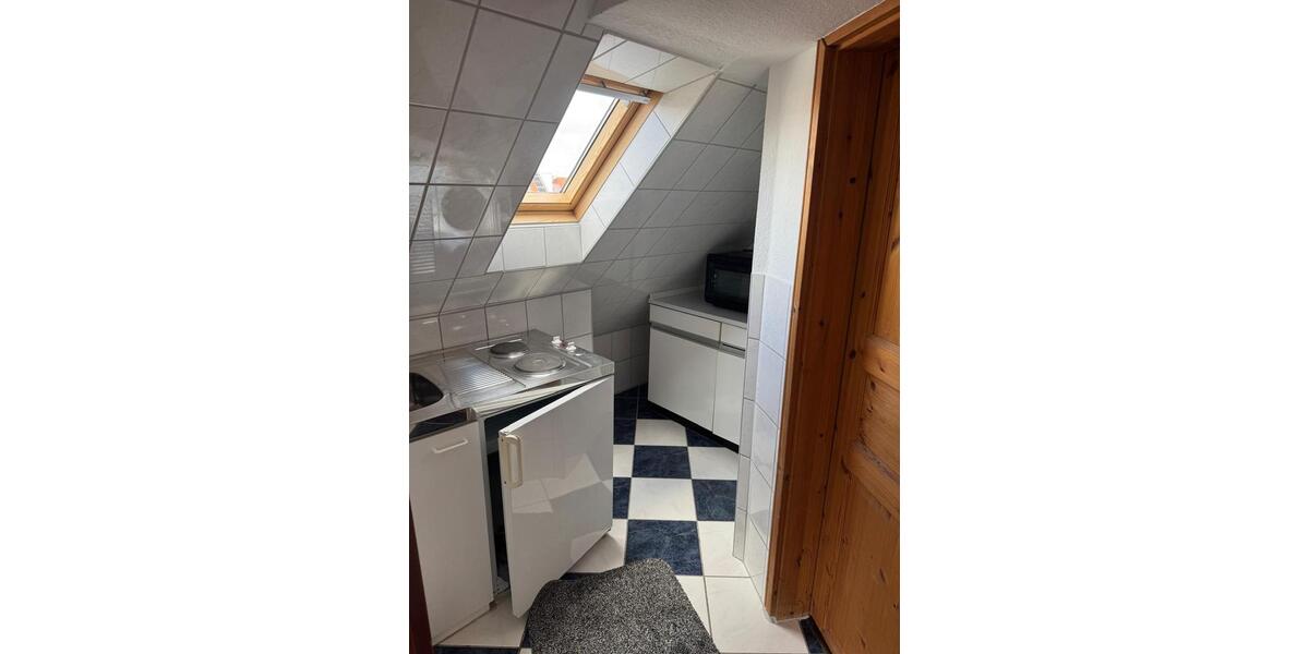 Dachgeschoßwohnung Kappeln - 1 Zimmer, 25 m&sup2;, 400&euro; | Angebot:26406804