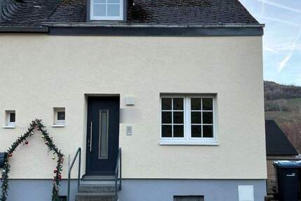 Fell: DHH mit Stellplatz und Garten ab 01.02. frei 3 zimmer