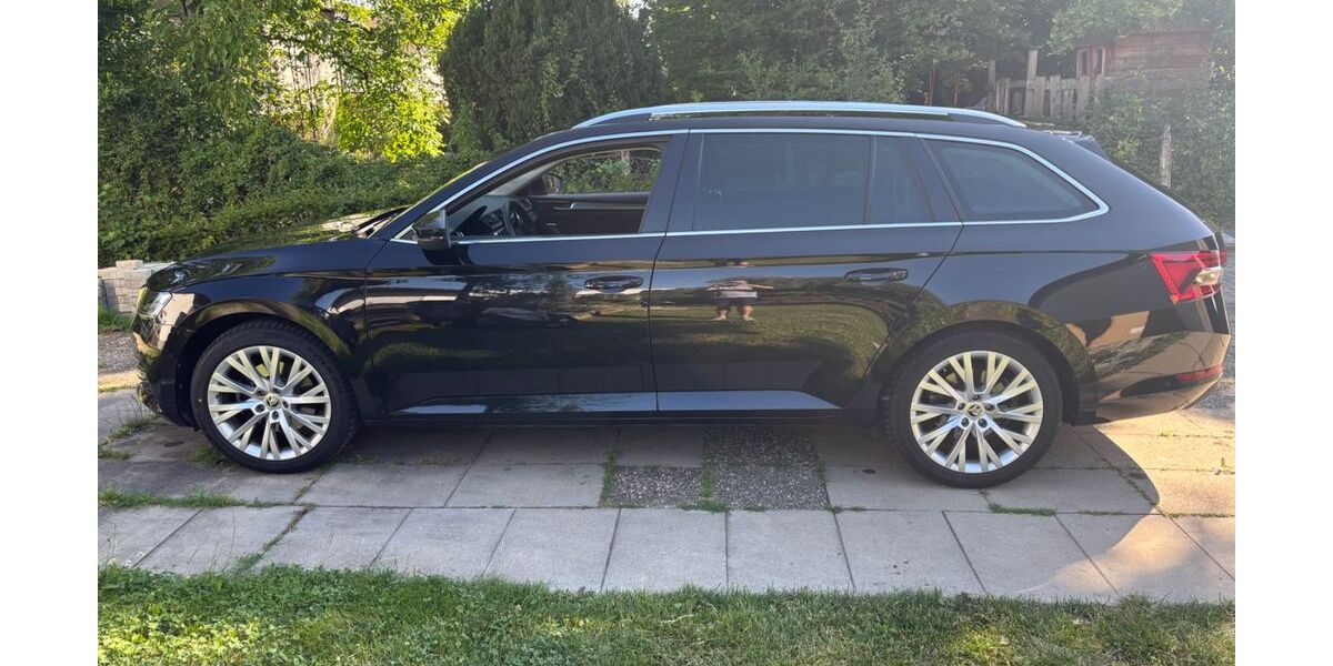 Skoda Superb 26.118 km 29.200 &euro; Reutlingen 72760