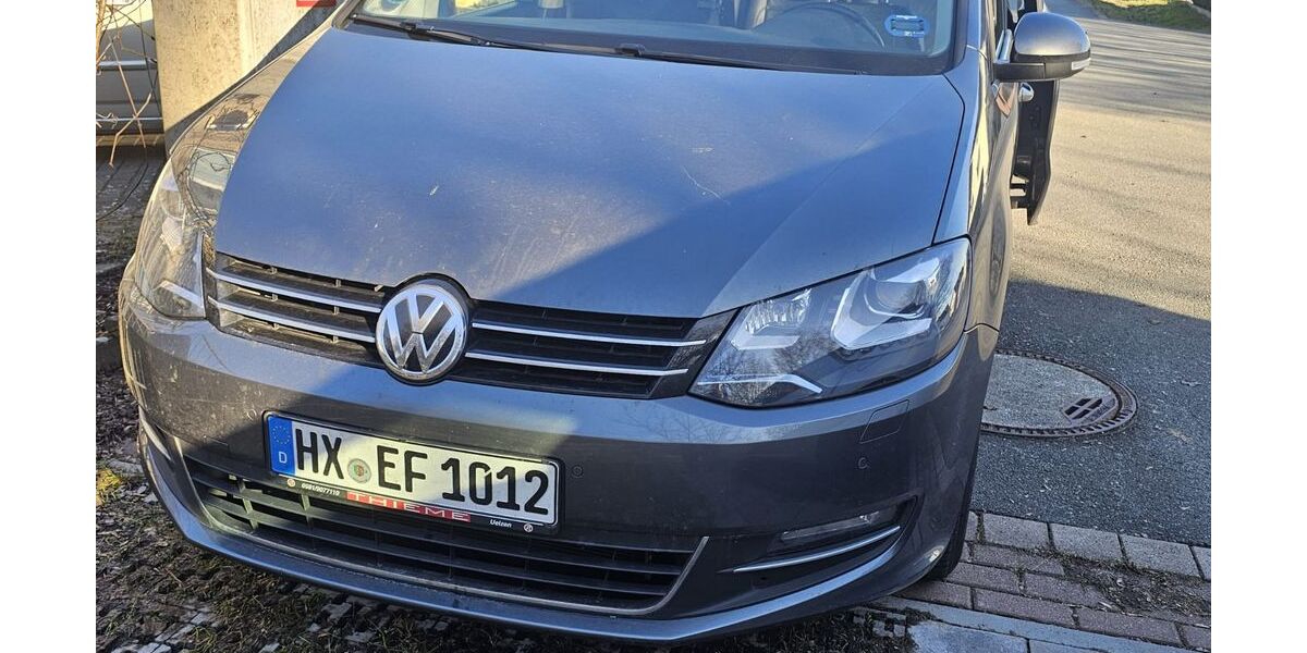 VW Sharan 148.000 km 20.999 &euro; Brakel 33034