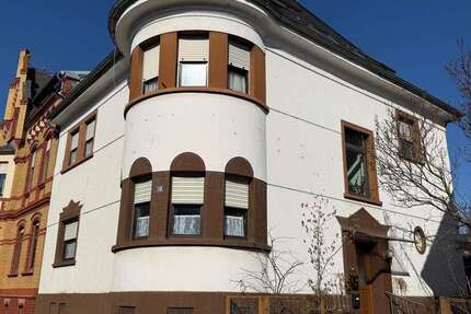Haus Koblenz Bubenheim - 9 Zimmer, 215 m&sup2;, 399.000&euro; | Angebot:26479570