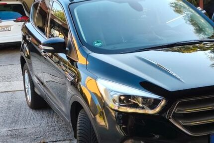 Ford Kuga 110.000 km 11.500 € Mahlow 15831