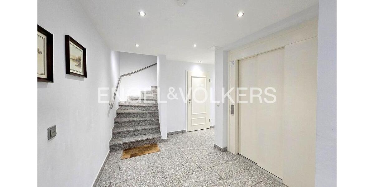 Etagenwohnung Jever - 3 Zimmer, 98 m&sup2;, 1.080&euro; | Angebot:24933557