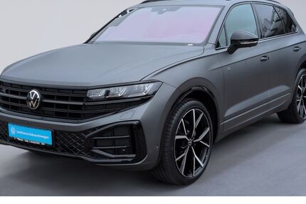 VW Touareg 8.687 km 81.779 &euro; Südharz 06536