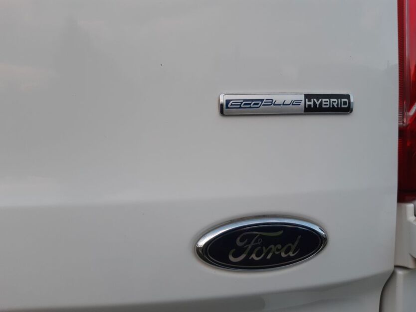 Ford Transit Custom 130.000 km 16.900 € Tarnów 33-14