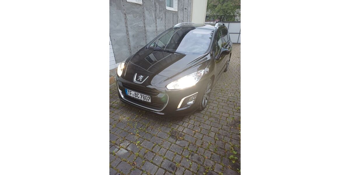 Peugeot 308 207.000 km 3.590 &euro; Luckenwalde 14943