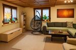 VIEL PLATZ UND RUHIGE FAMILIÄRE LAGE - Einfamilienhaus Schleusingen | Angebot:26455948