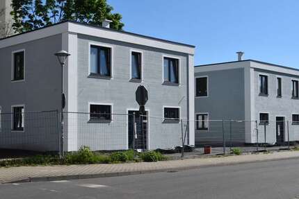 Haus zum Mieten in Merseburg 1.490 € 137.27 m² 4 zimmer