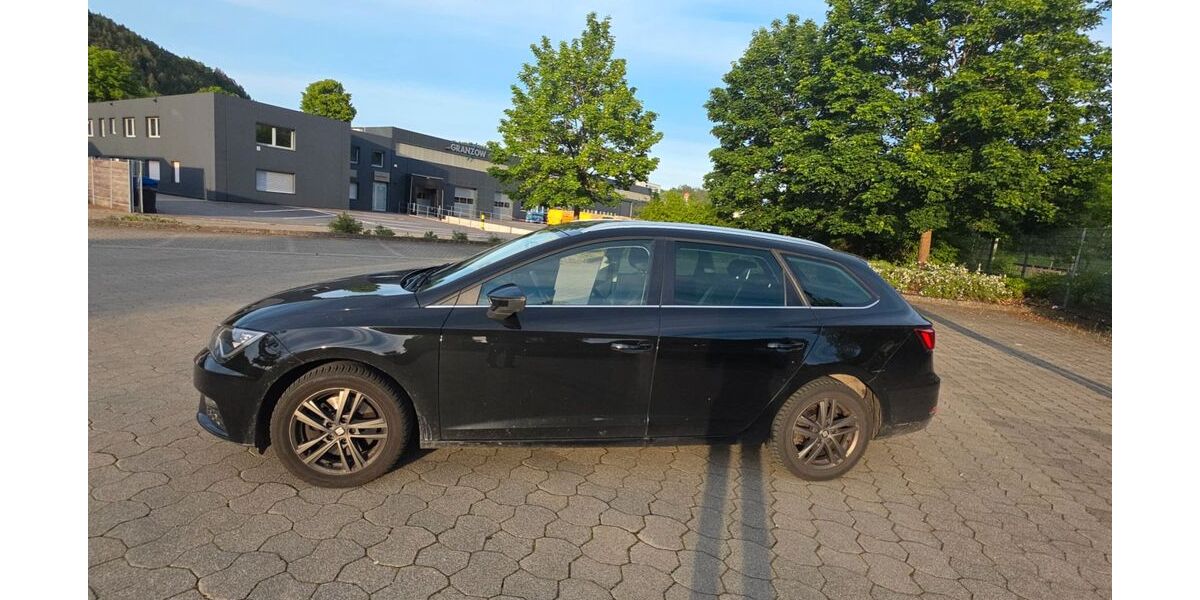 Seat Leon 169.000 km 12.500 &euro; Sulz am Neckar 72172