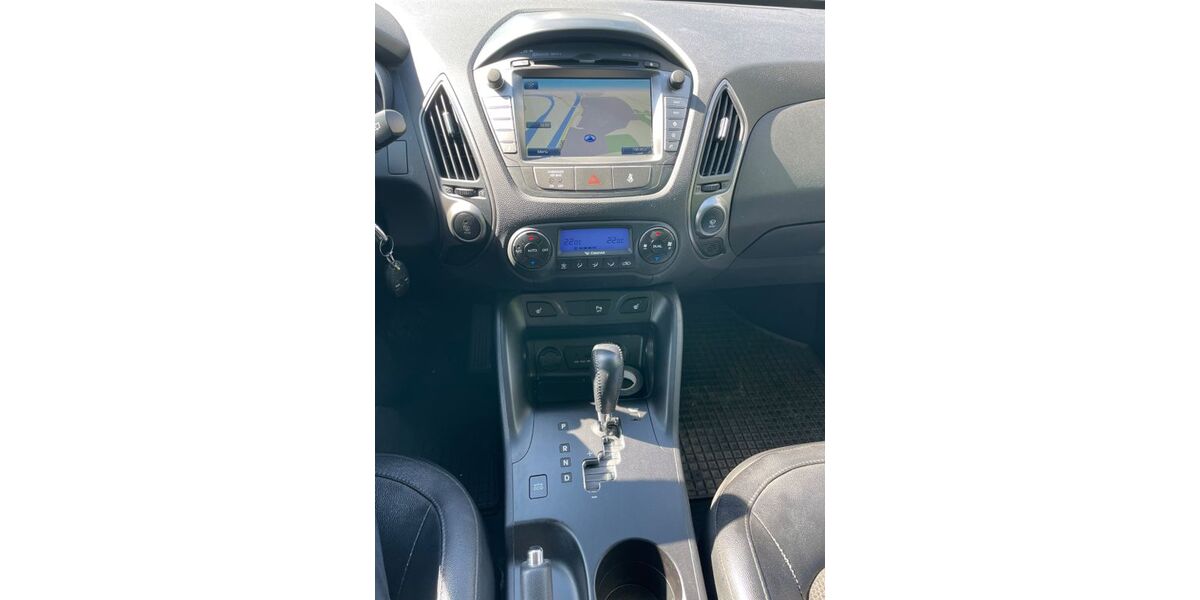 Hyundai ix35 132.500 km 11.111 &euro; Babenhausen 64832