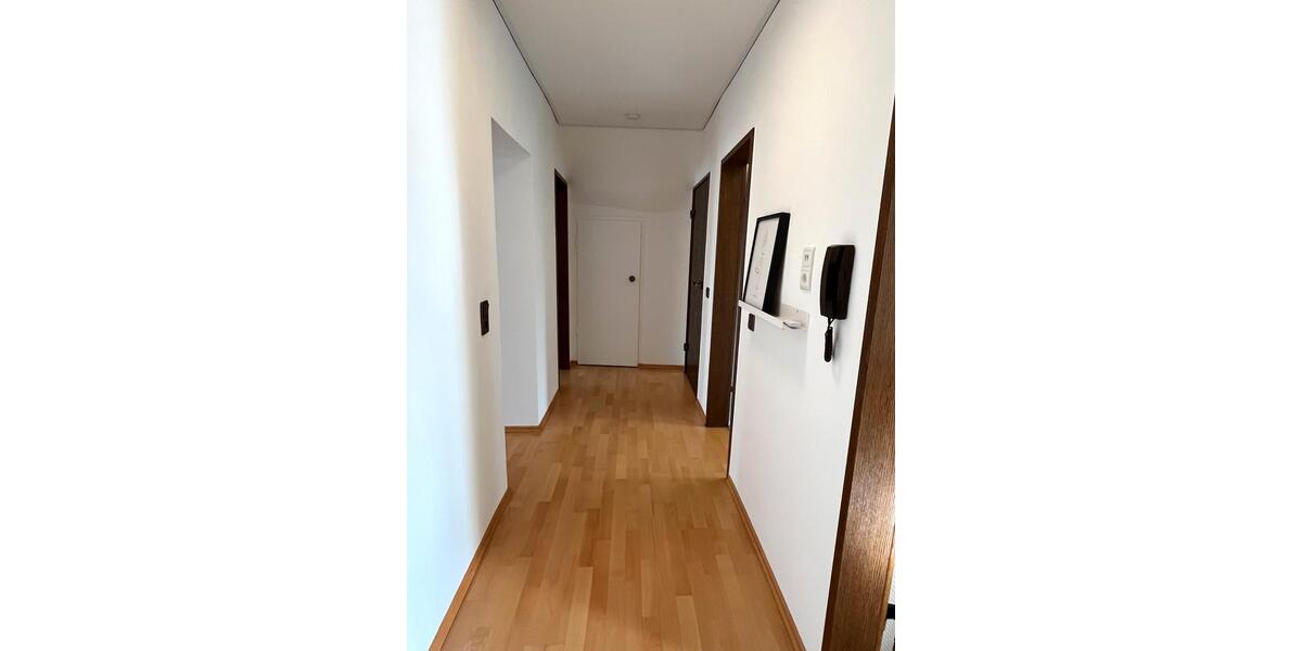 Dachgeschoßwohnung Mayen - 3 Zimmer, 70 m&sup2;, 780&euro; | Angebot:26033599