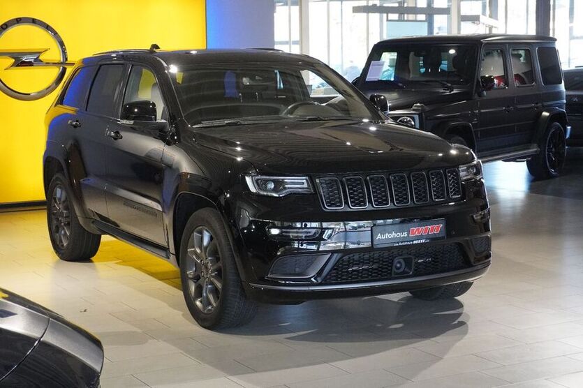 Grand Cherokee