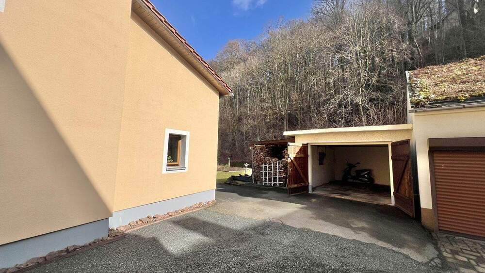 Mehrfamilienhaus, Wohnhaus Liebstadt - 5 Zimmer, 187 m&sup2;, 129.000&euro; | Angebot:25568501