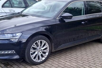 Skoda Superb 80.000 km 26.000 &euro; Kelbra 06537
